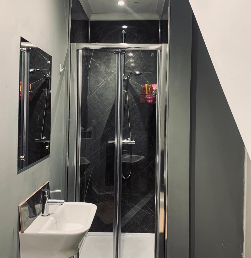 沃明翰Fantastic Location, Annexe With Hot Tub别墅 外观 照片